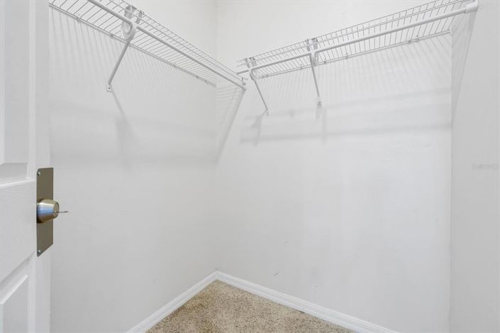 Image No.32-5 Bed House for sale