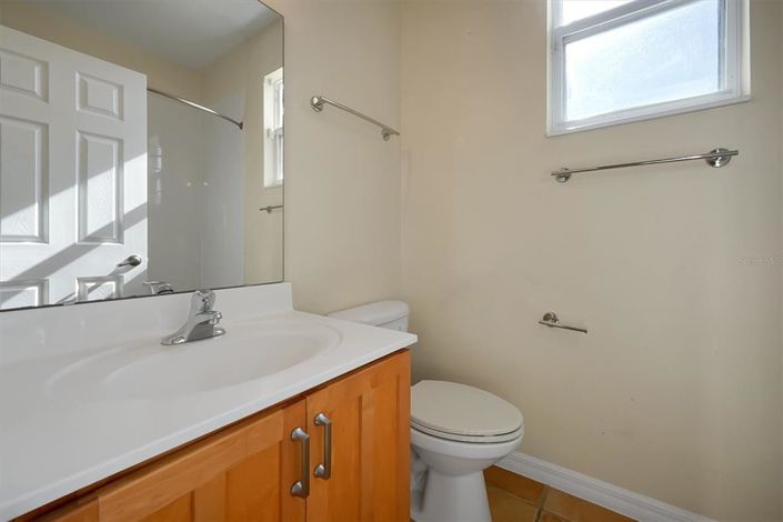 Image No.37-5 Bed House for sale