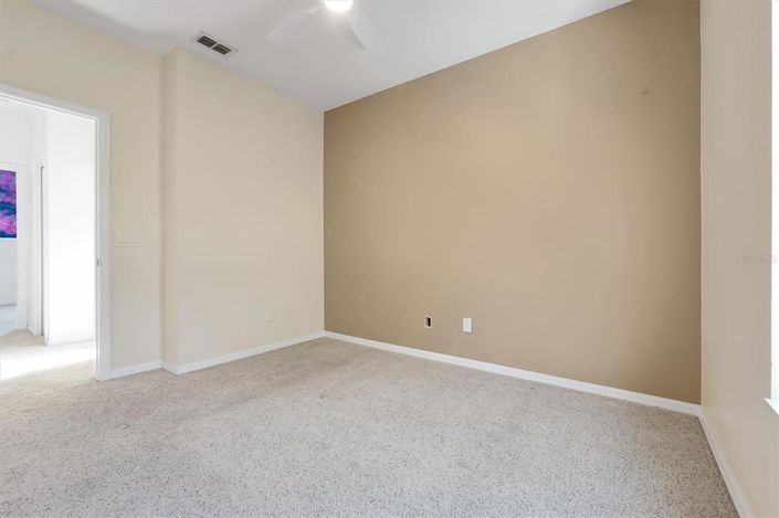 Image No.42-5 Bed House for sale