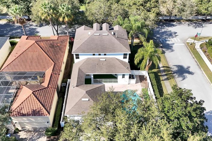 Image No.52-5 Bed House for sale