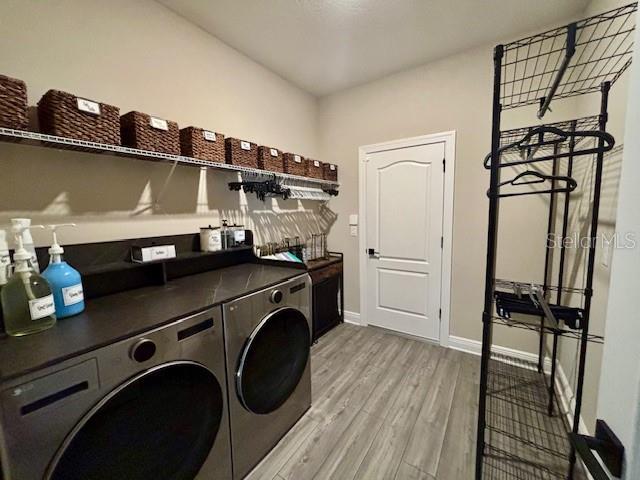 Image No.9-6 Bed House for sale