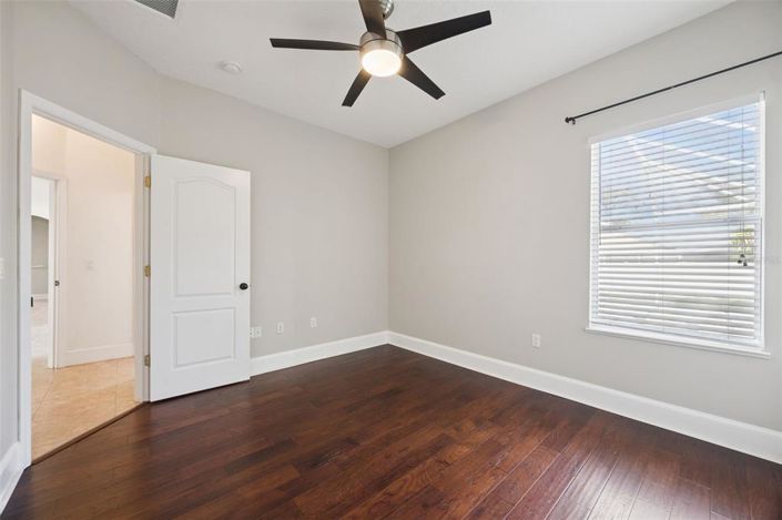 Image No.29-4 Bed House for sale