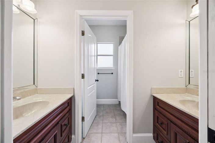 Image No.31-4 Bed House for sale