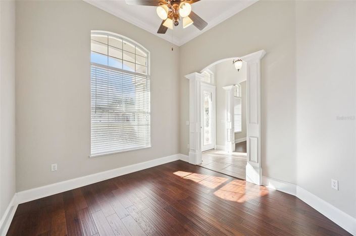 Image No.33-4 Bed House for sale