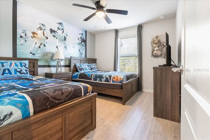 Image No.22-4 Bed Townhouse for sale