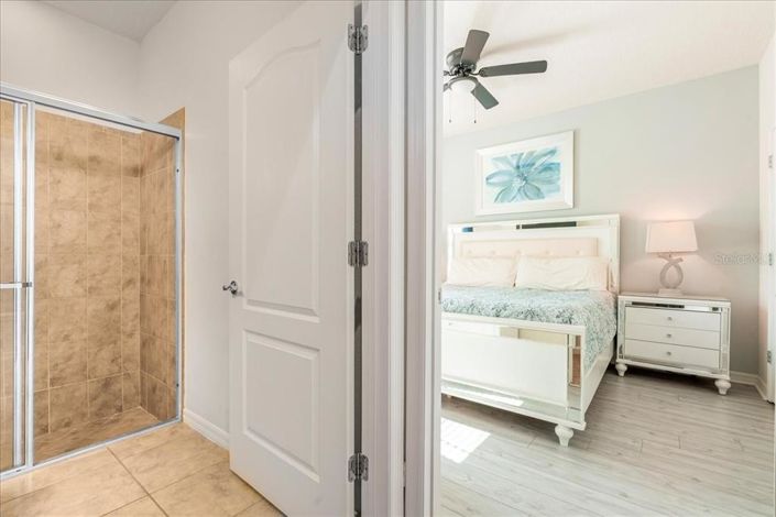 Image No.5-4 Bed Townhouse for sale