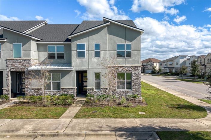 Image No.3-6 Bed Townhouse for sale