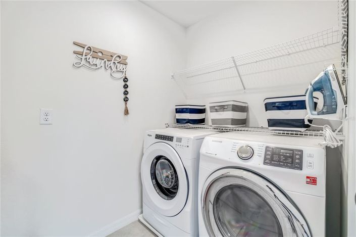 Image No.30-6 Bed Townhouse for sale