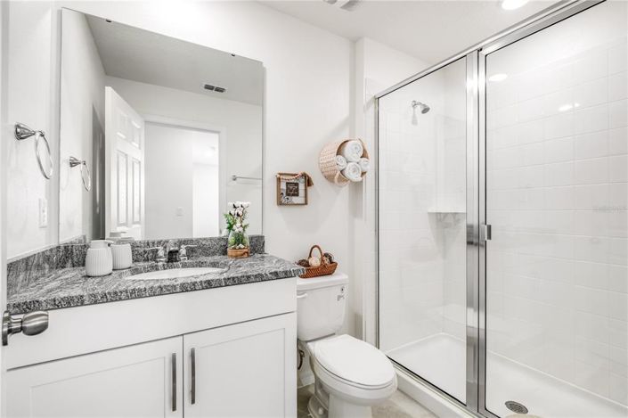 Image No.33-6 Bed Townhouse for sale