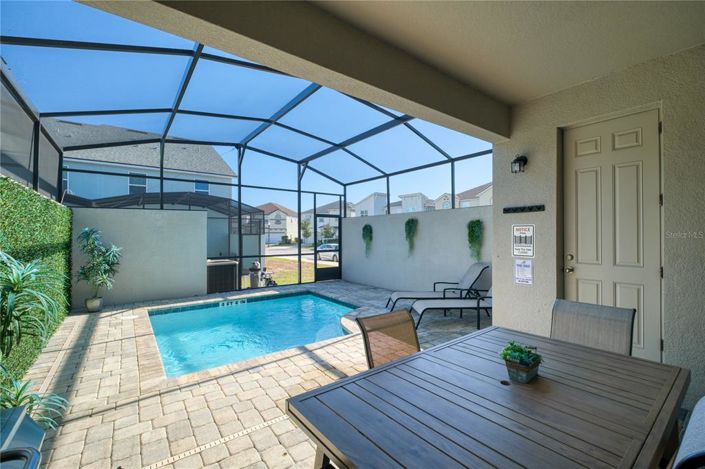 Image No.35-6 Bed Townhouse for sale