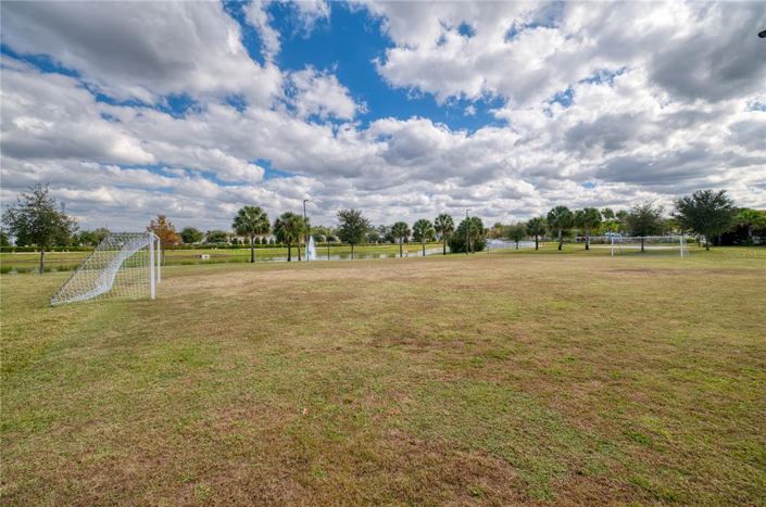 Image No.43-6 Bed Townhouse for sale