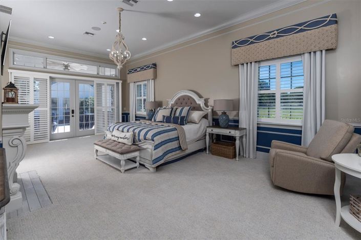 Image No.35-10 Bed House for sale