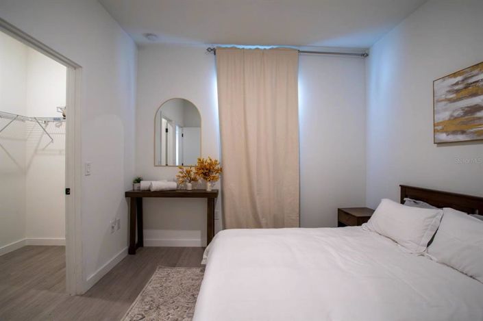 Image No.14-3 Bed Townhouse for sale