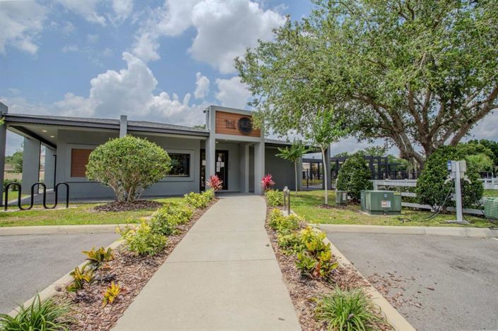 Image No.26-3 Bed Townhouse for sale