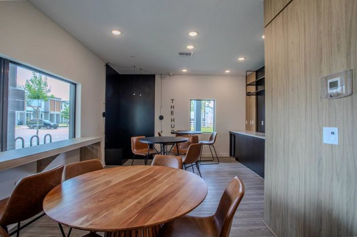 Image No.37-3 Bed Townhouse for sale