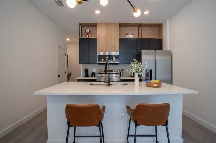 Image No.7-3 Bed Townhouse for sale