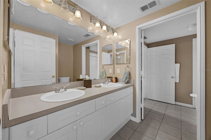 Image No.21-4 Bed Apartment for sale