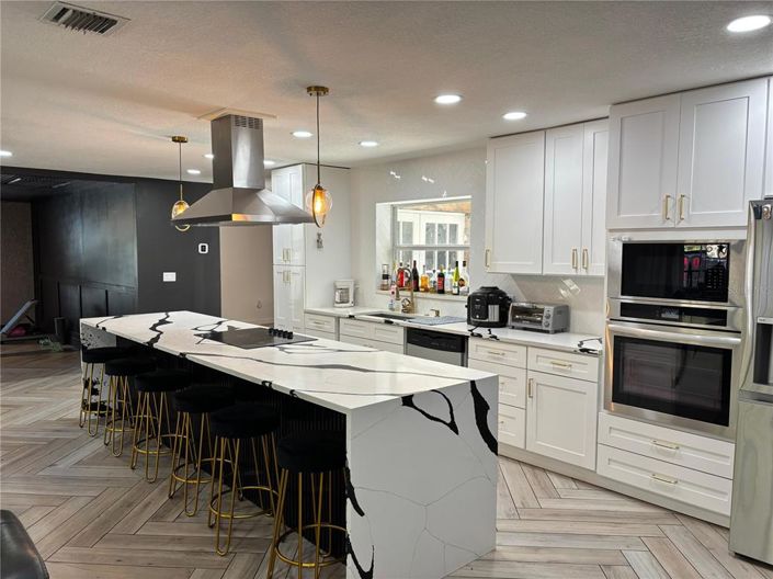 Image No.13-3 Bed House for sale