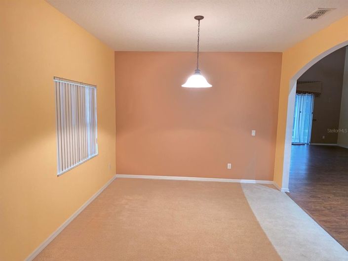 Image No.8-Maison de 4 chambres à vendre à Saint John