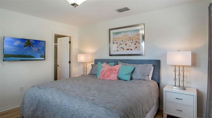 Image No.14-6 Bed House for sale