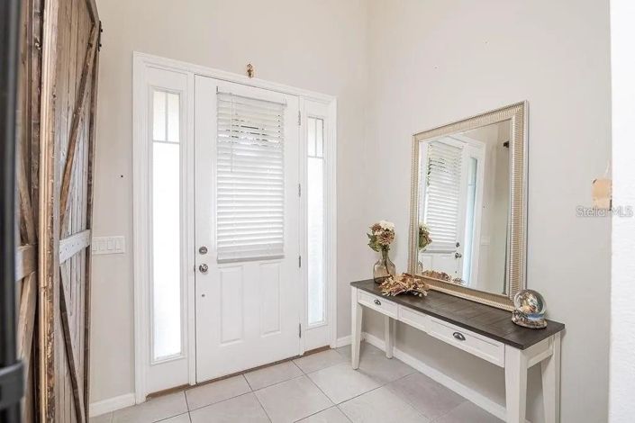 Image No.10-4 Bed House for sale