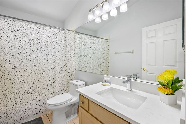 Image No.26-5 Bed House for sale