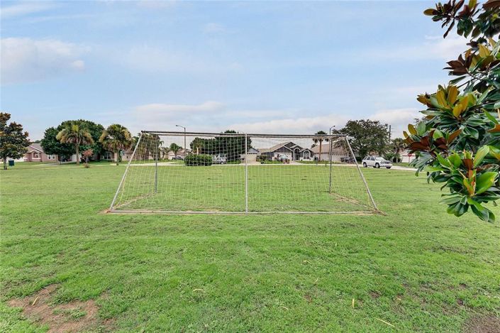 Image No.38-5 Bed House for sale