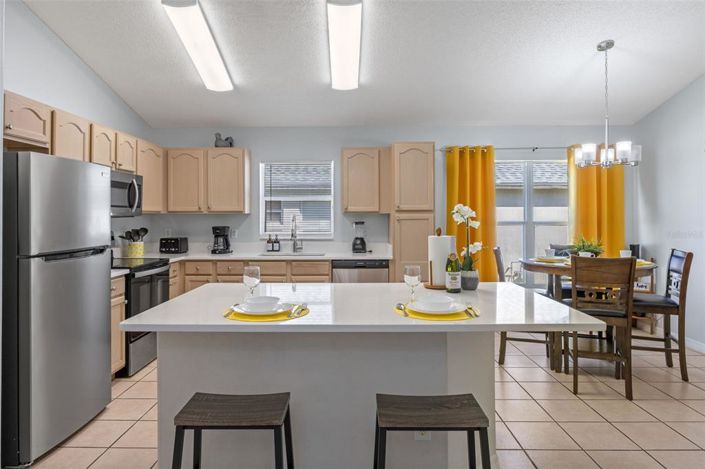 Image No.7-5 Bed House for sale