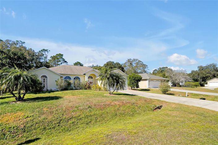 Image No.2-Maison de 4 chambres à vendre à Saint John