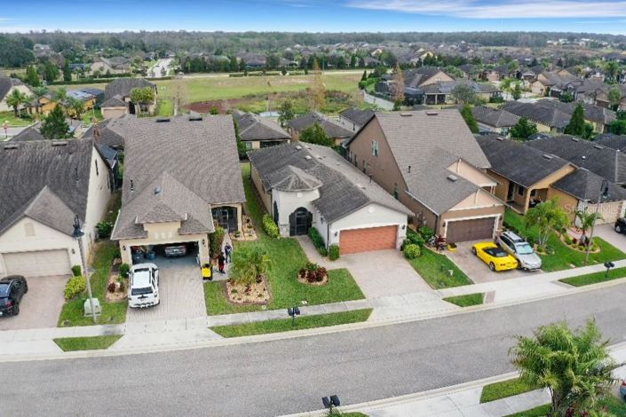 Image No.43-2 Bed House for sale