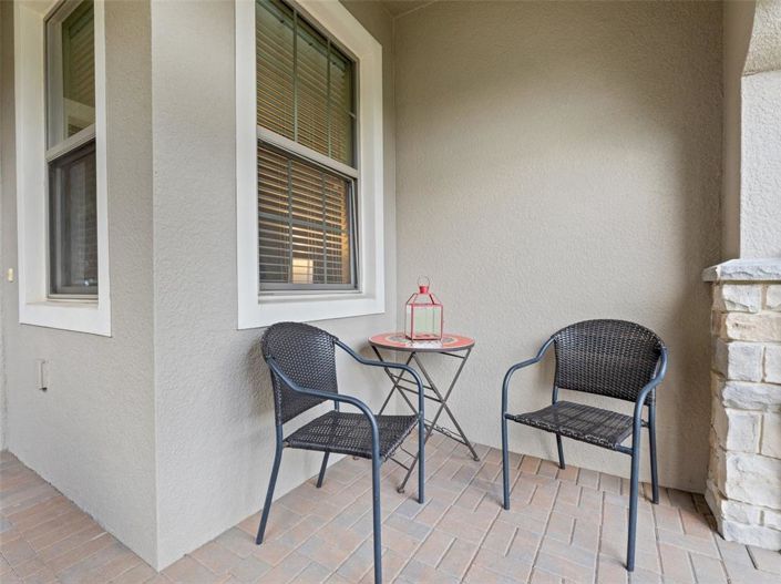 Image No.5-2 Bed House for sale