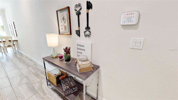 Image No.10-4 Bed Townhouse for sale