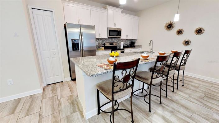 Image No.7-4 Bed Townhouse for sale