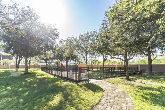 Image No.22-Maison de ville de 4 chambres à vendre à Saint John