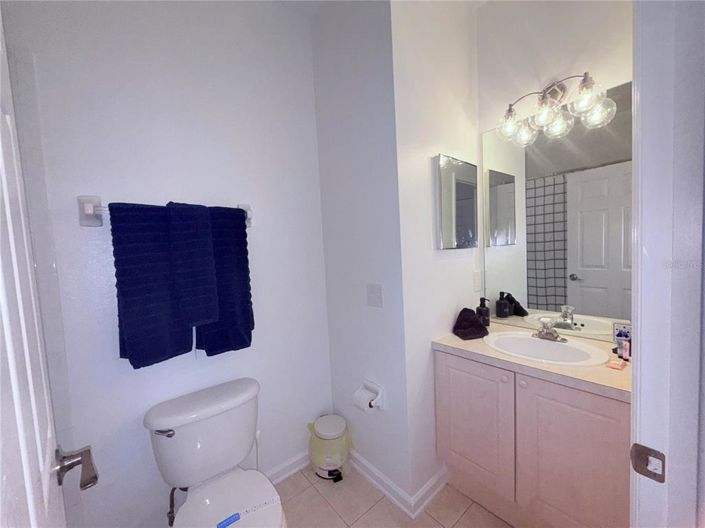 Image No.7-5 Bed House for sale