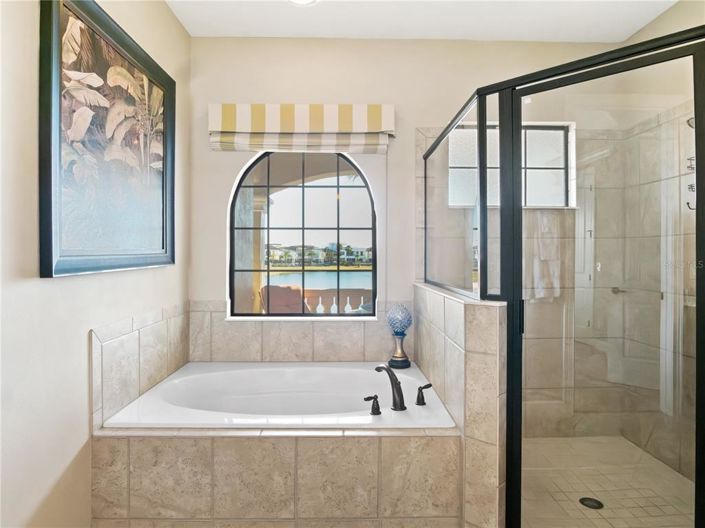 Image No.33-5 Bed House for sale