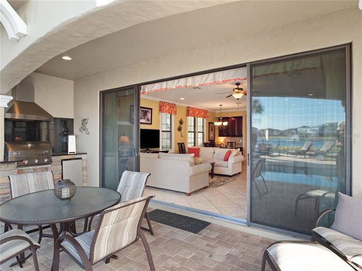 Image No.48-5 Bed House for sale