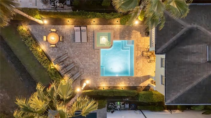 Image No.9-5 Bed House for sale