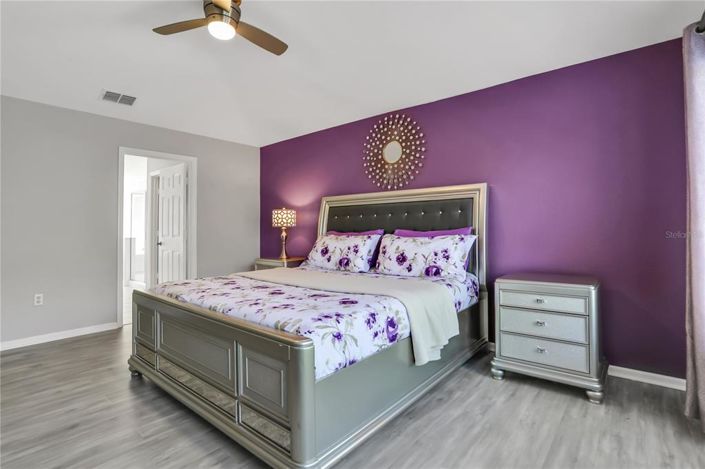 Image No.36-6 Bed House for sale