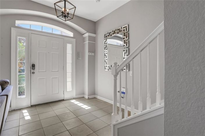 Image No.4-6 Bed House for sale