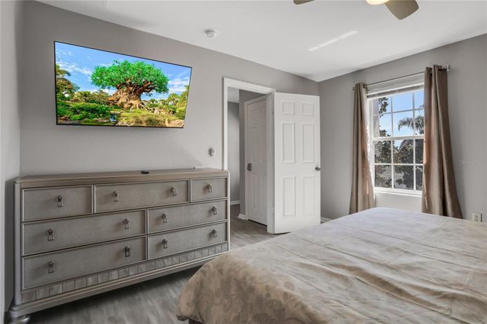 Image No.48-6 Bed House for sale