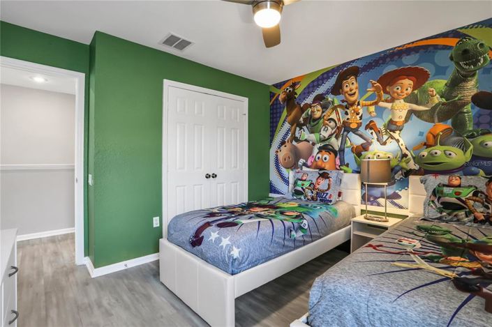 Image No.52-6 Bed House for sale