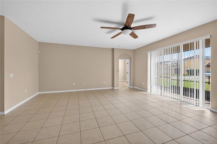 Image No.48-4 Bed House for sale