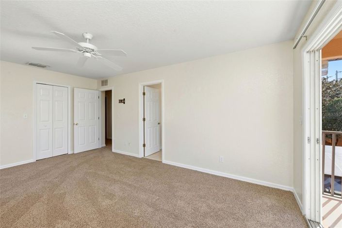 Image No.27-4 Bed Townhouse for sale