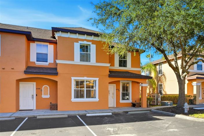 Image No.3-4 Bed Townhouse for sale