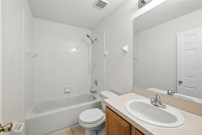 Image No.33-4 Bed Townhouse for sale