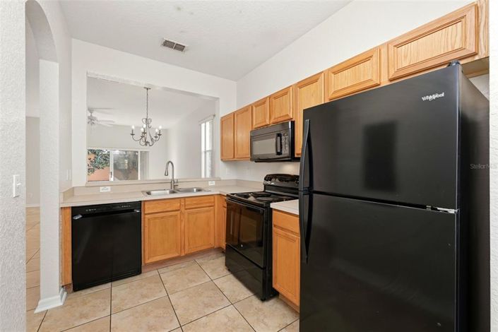 Image No.9-4 Bed Townhouse for sale