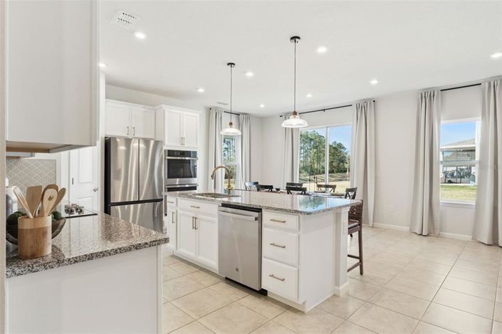 Image No.12-4 Bed House for sale