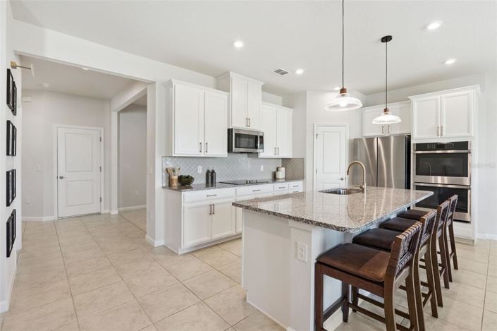 Image No.9-4 Bed House for sale