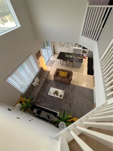 Image No.23-6 Bed House for sale